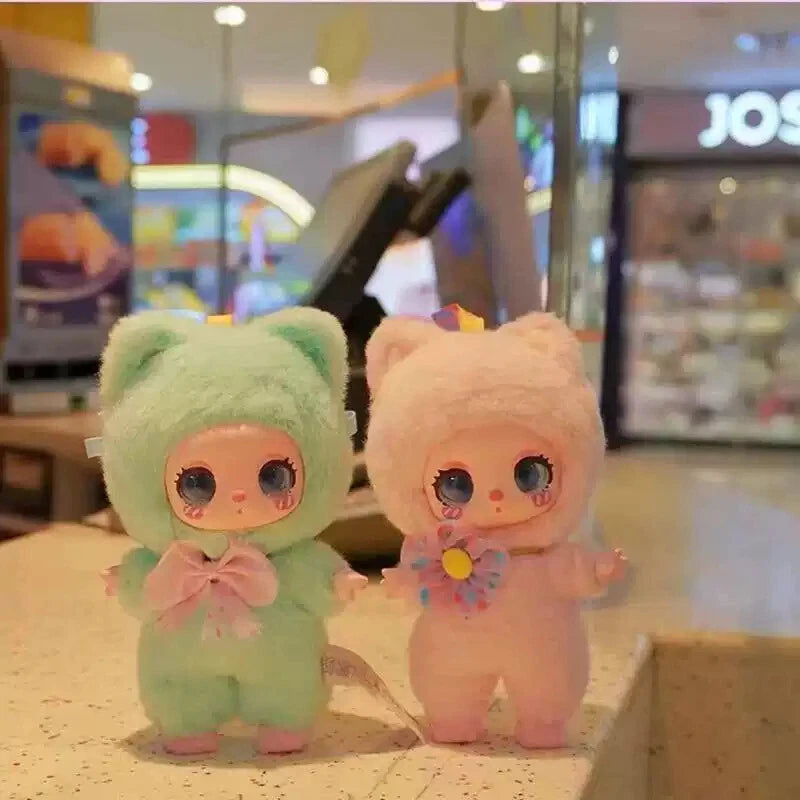 Liila Lucky Cat