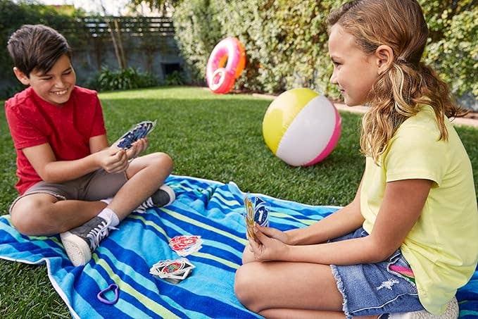 Uno Splash - Waterproof Travel Edition Card Game