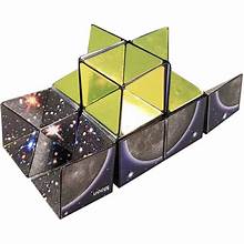 Star Cube Cosmos