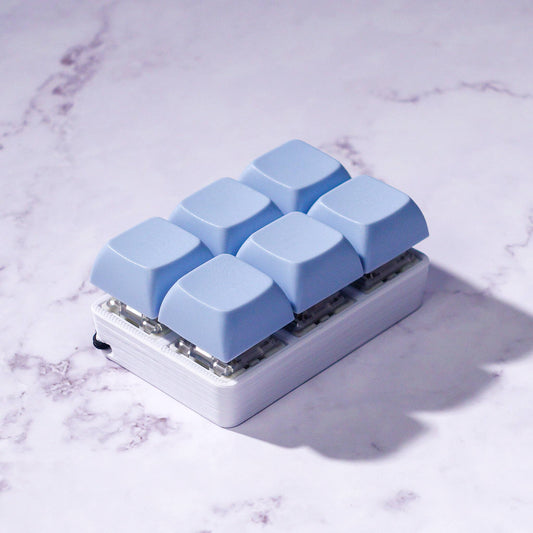 6 Key Mechanical Keyboard Fidget Keychain: Pastel Blue / Clicky