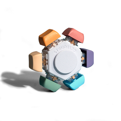 Keyboard Fidget Spinner - 6 Keys: Rainbow / Silent