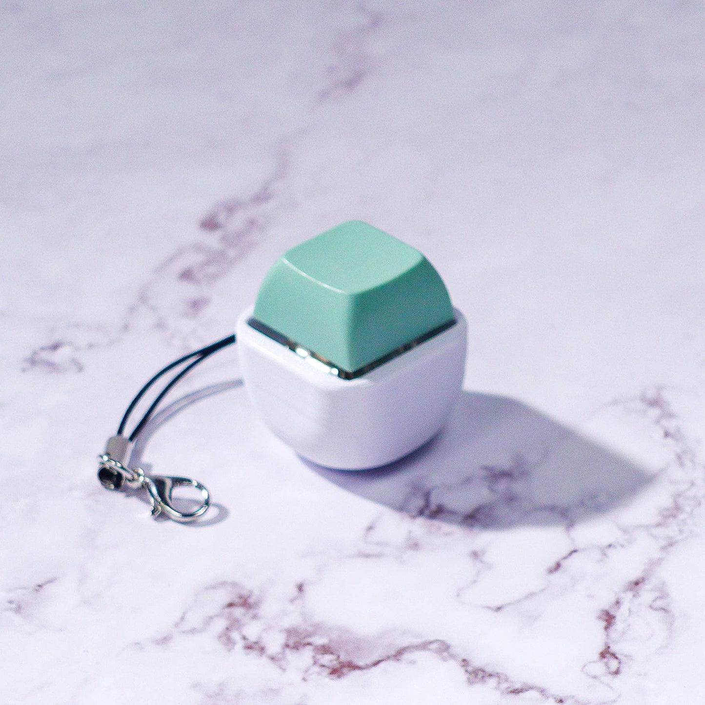 1 Key Bubble - Mechanical Fidget Keychain (Customizable): Green / Clicky