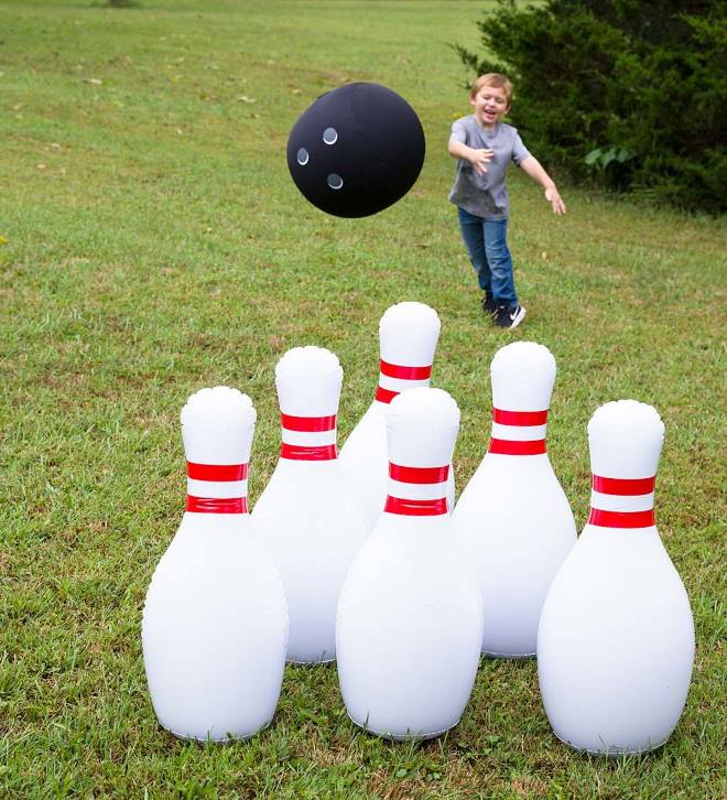 Giant Bowling