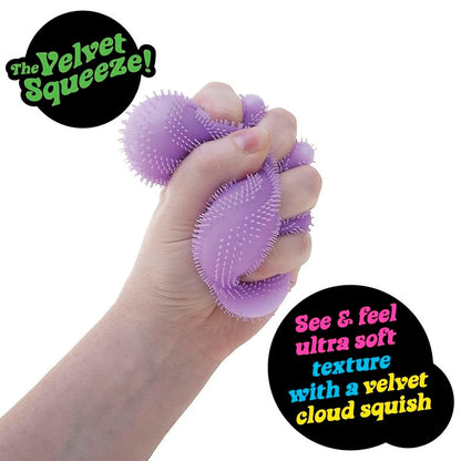 Wonder Waves Fuzz Ball Needoh