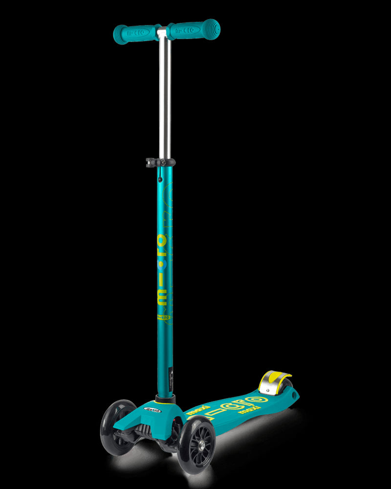 Micro Maxi Foldable Led Scooter Petrol Green