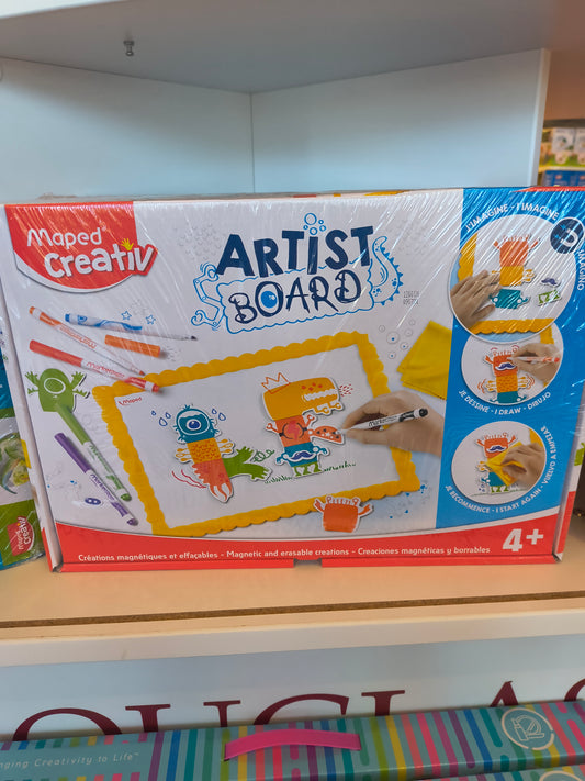 Creativ Magnetic Artist Board 21 Piece Kit