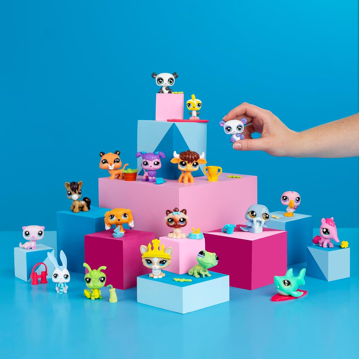 Littlest Pet Shop Pet Surprise